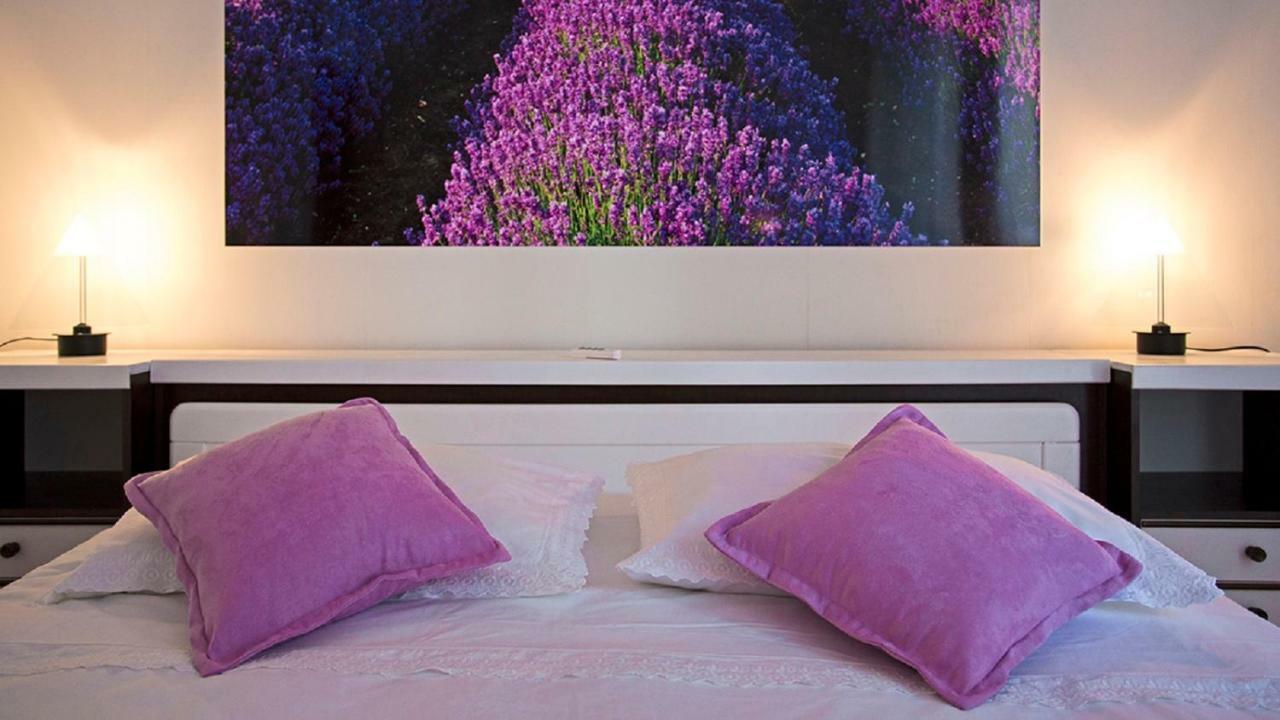 Apartment Milana - Cozy Stay With Free Parking Split Bagian luar foto