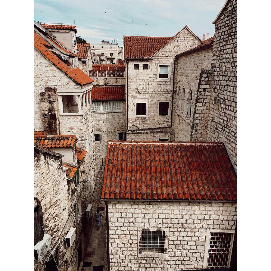 Apartment Milana - Cozy Stay With Free Parking Split Bagian luar foto